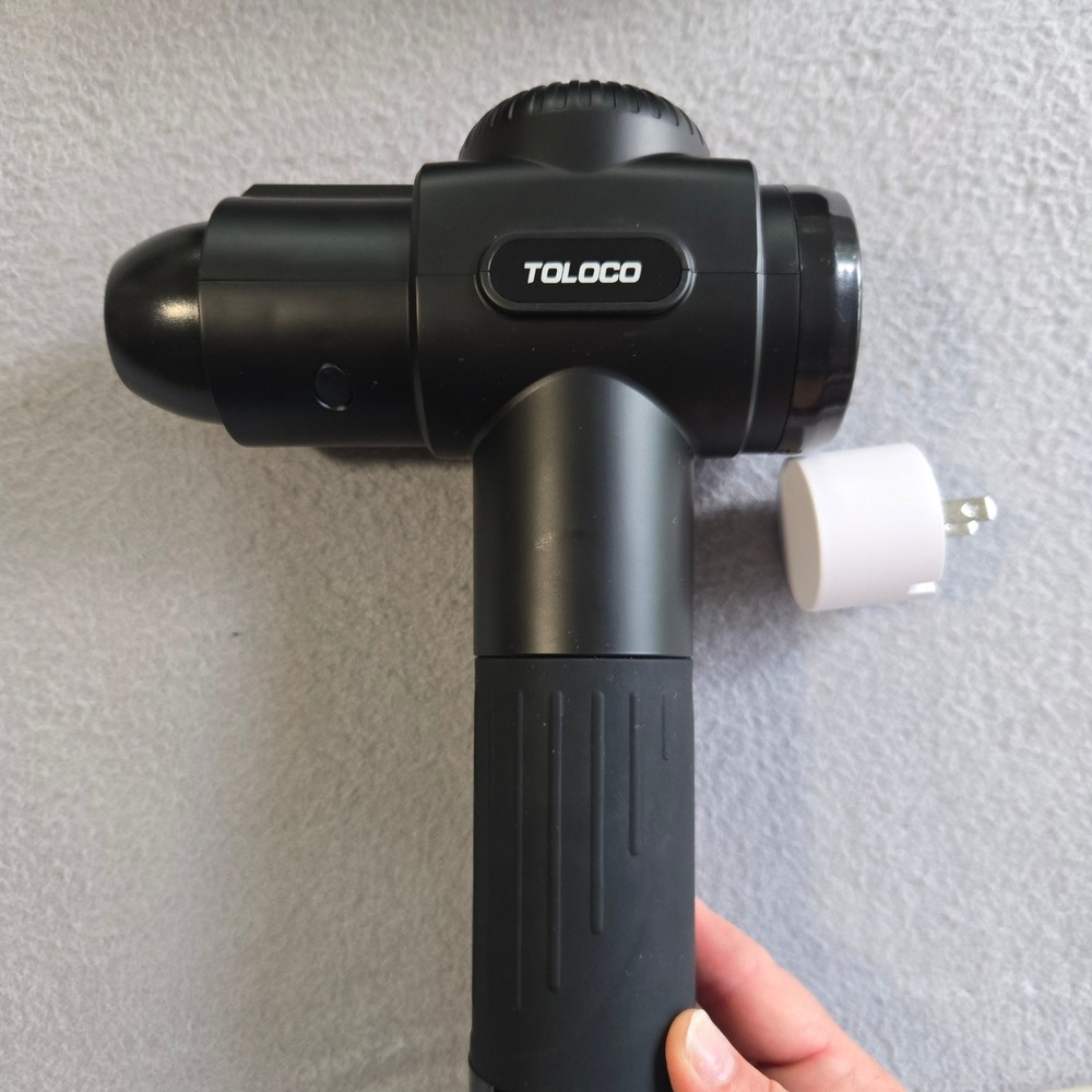 TOLOCO EM26 Percussion Massage Gun Unisex OS Black Deep Tissue 10 Heads LED - Picture 4 of 8
